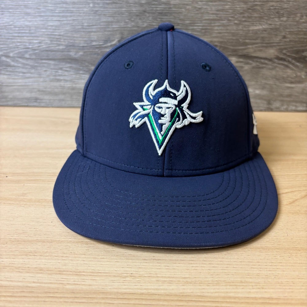 Big Bend Community College Hat Cap Fitted 6 7/8 Blue Baseball‎ Under Armour
